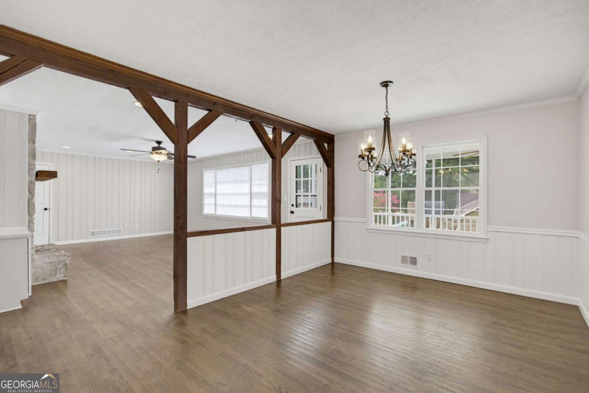 1563 Arden Drive Property Photo 14
