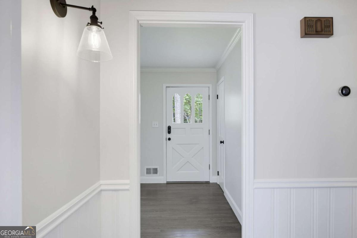 1563 Arden Drive Property Photo 24
