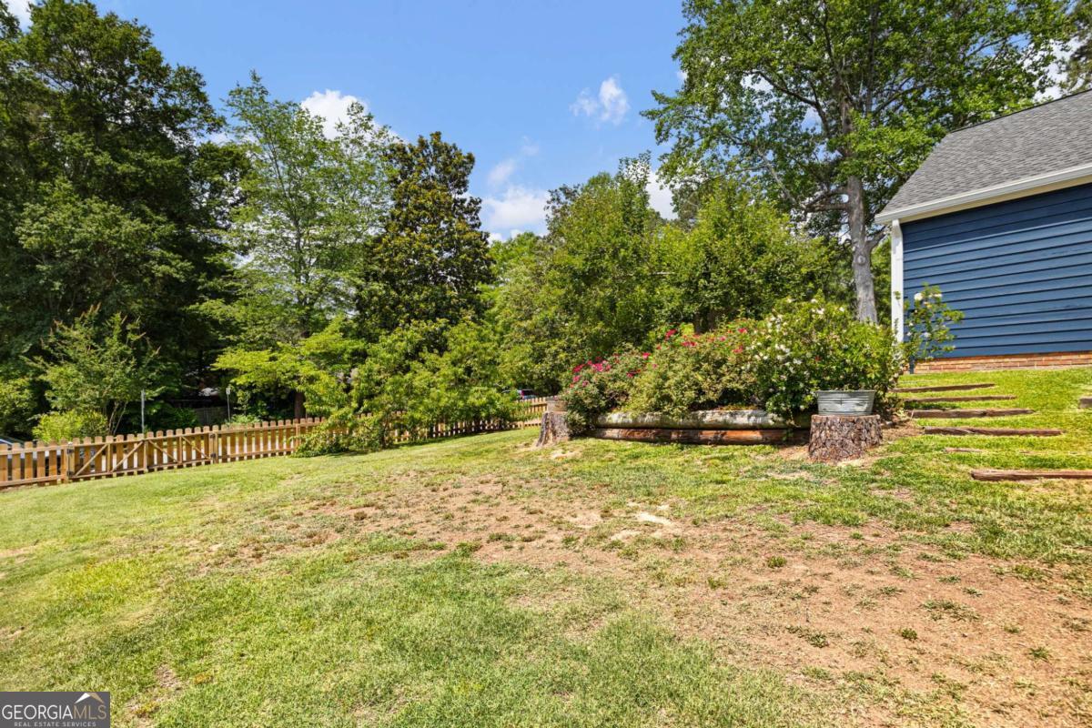 1563 Arden Drive Property Photo 41