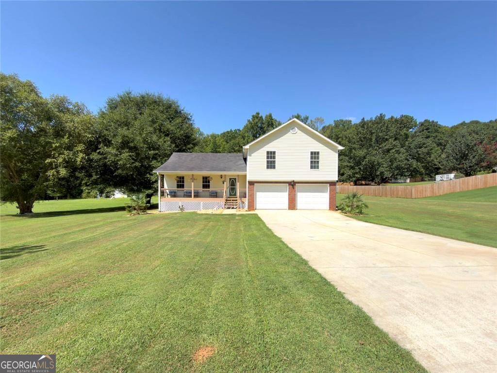 368 Cattlemans Circle Circle Property Photo 3