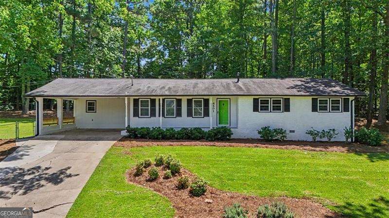 6501 Short Drive Property Photo 6