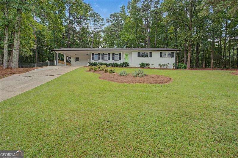 6501 Short Drive Property Photo 8