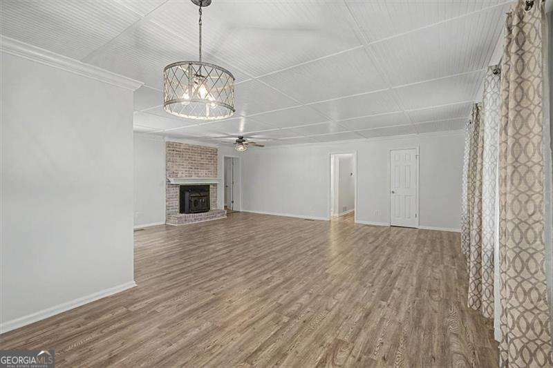 6501 Short Drive Property Photo 15