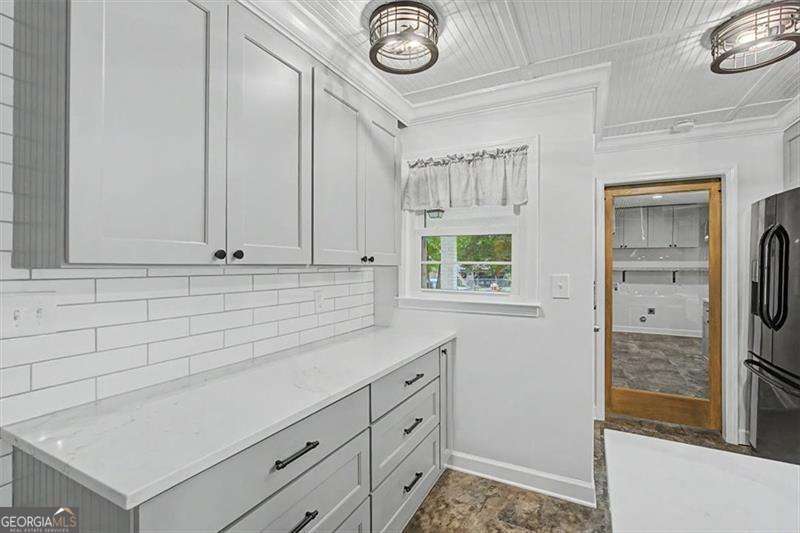 6501 Short Drive Property Photo 20