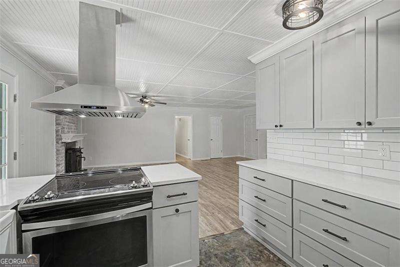 6501 Short Drive Property Photo 22