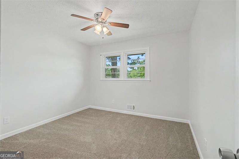 6501 Short Drive Property Photo 35