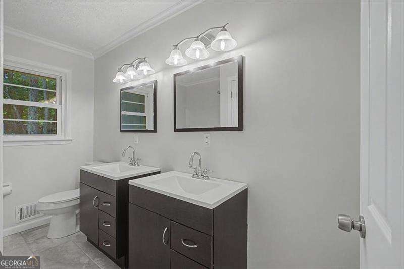 6501 Short Drive Property Photo 39