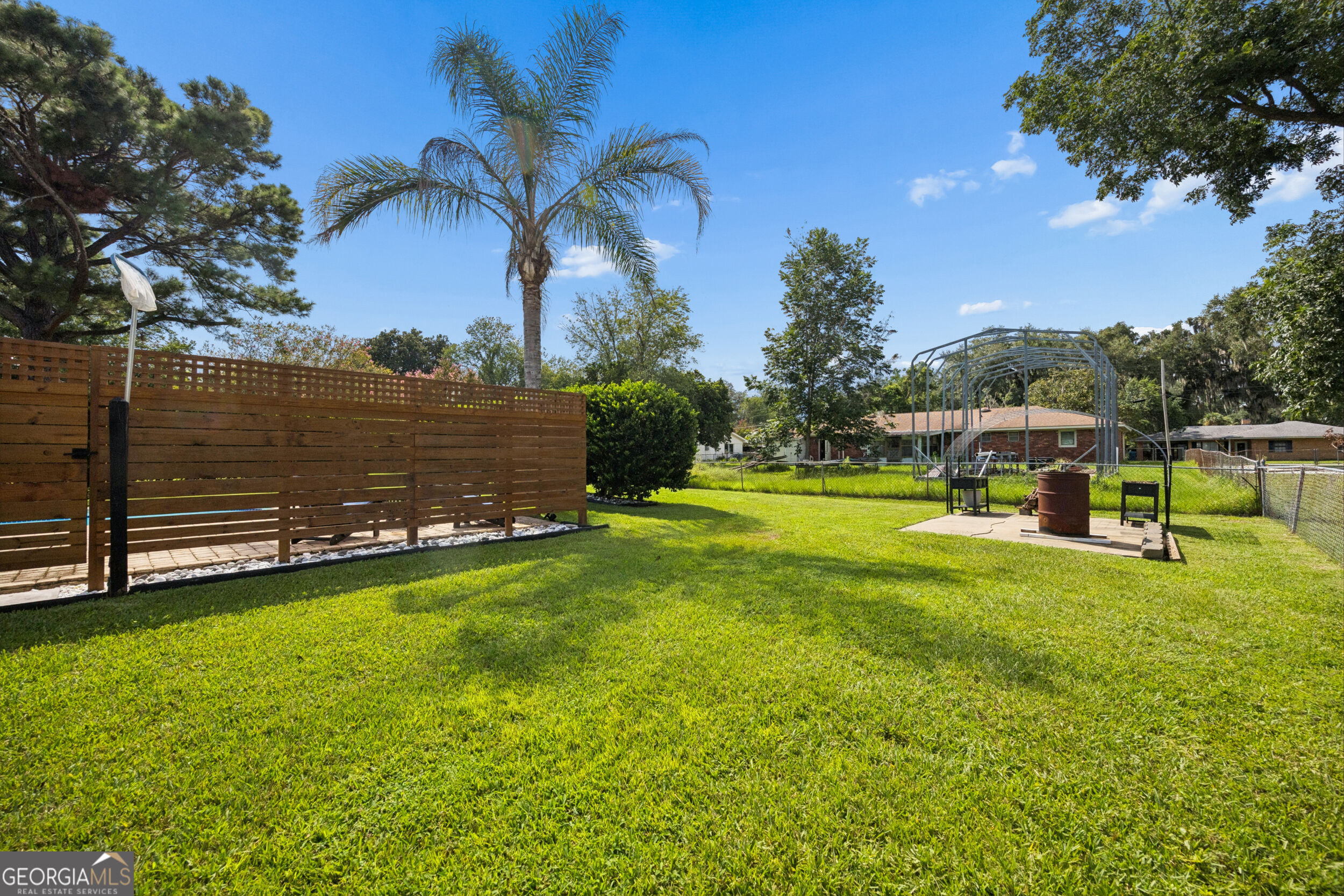 122 N Lake Drive Property Photo 37