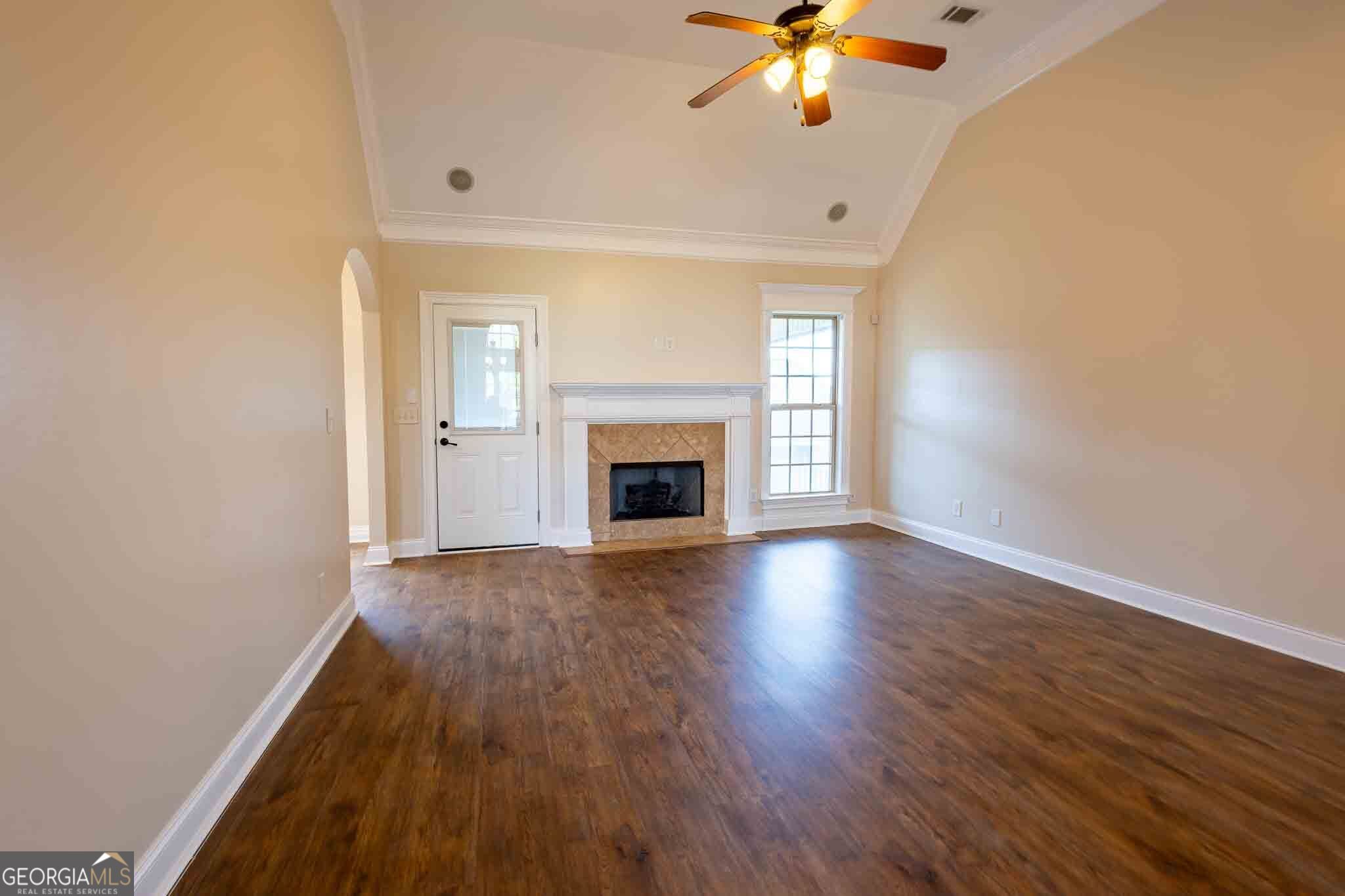 106 Fortune Way Property Photo 6