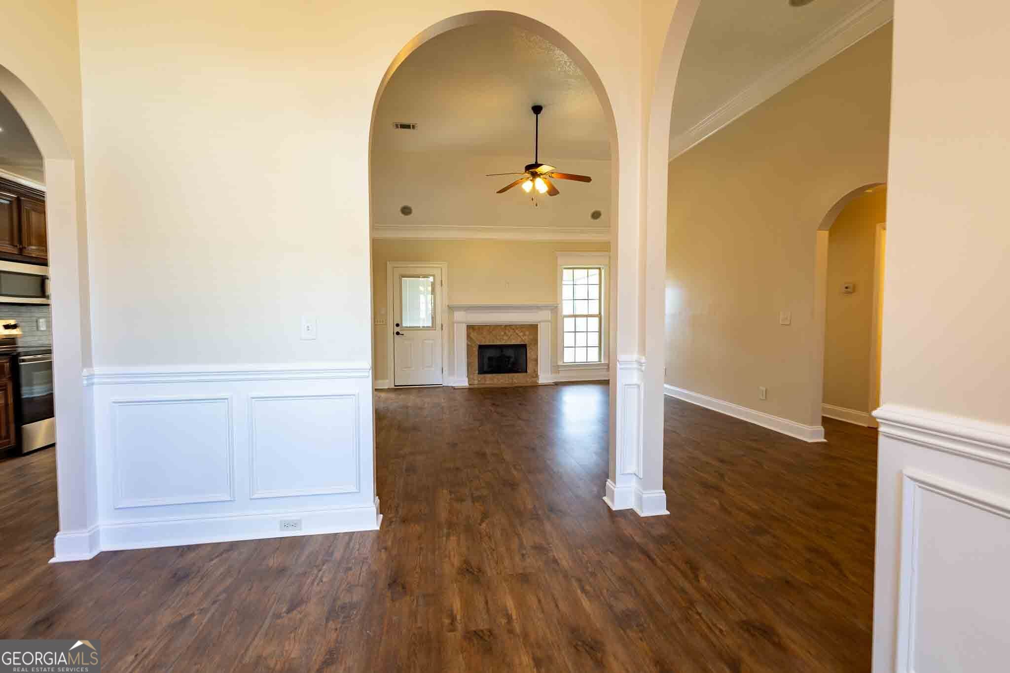 106 Fortune Way Property Photo 7