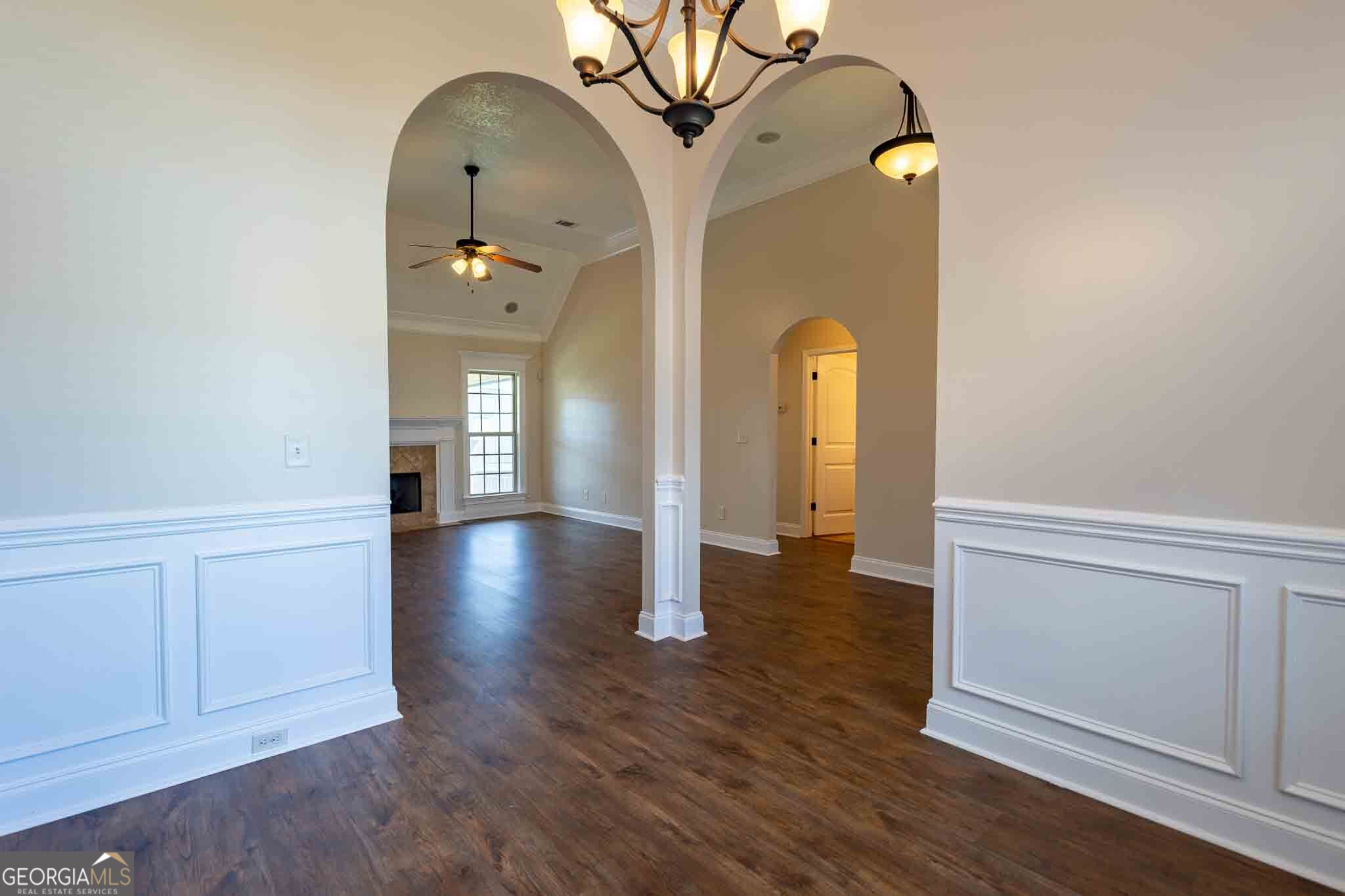 106 Fortune Way Property Photo 8