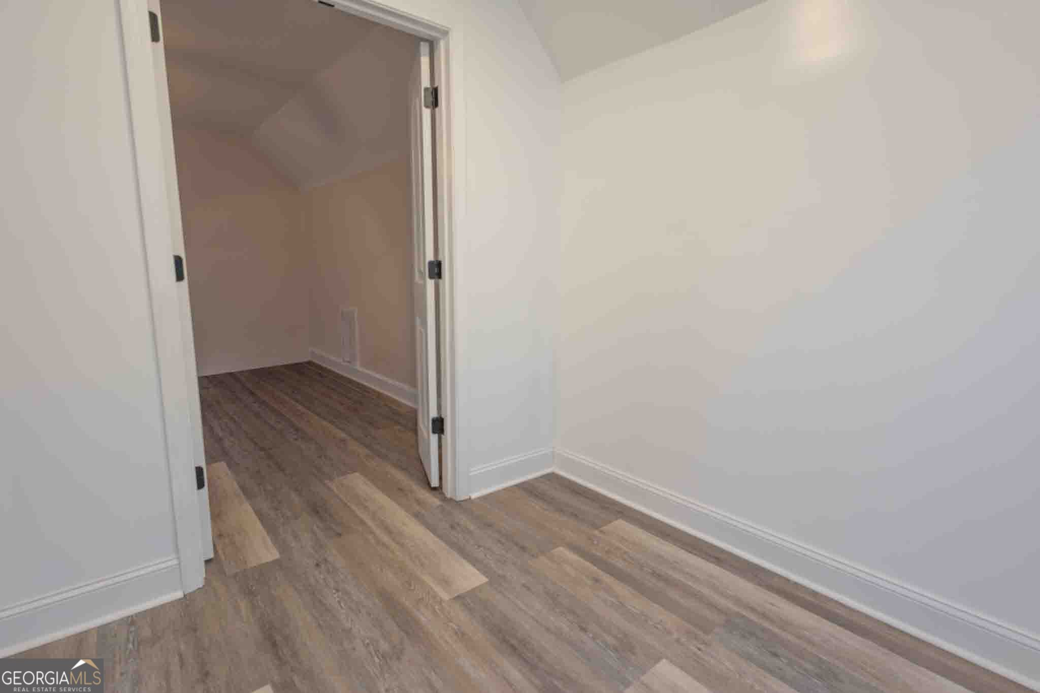 106 Fortune Way Property Photo 39