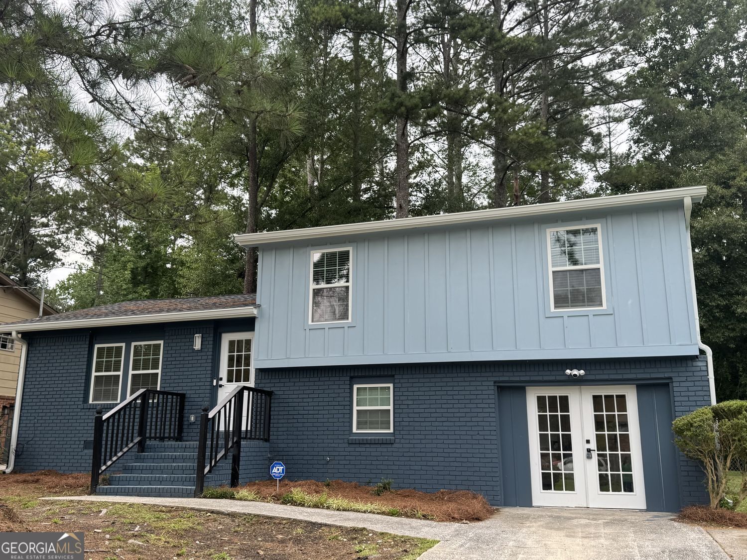 6365 Connell Road Property Photo 1