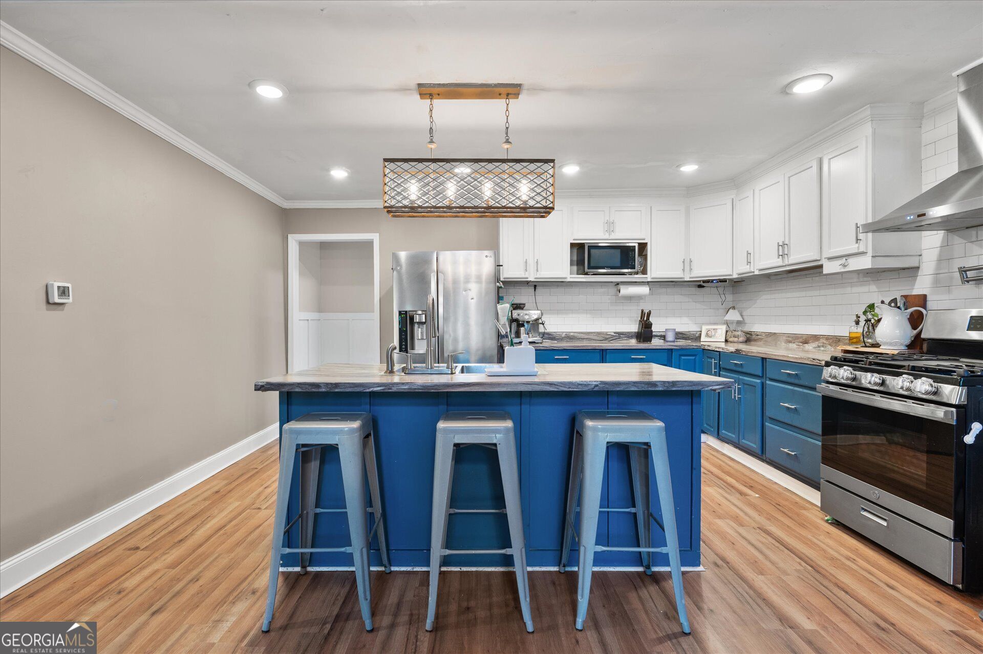 5076 Bevis Road Property Photo 16