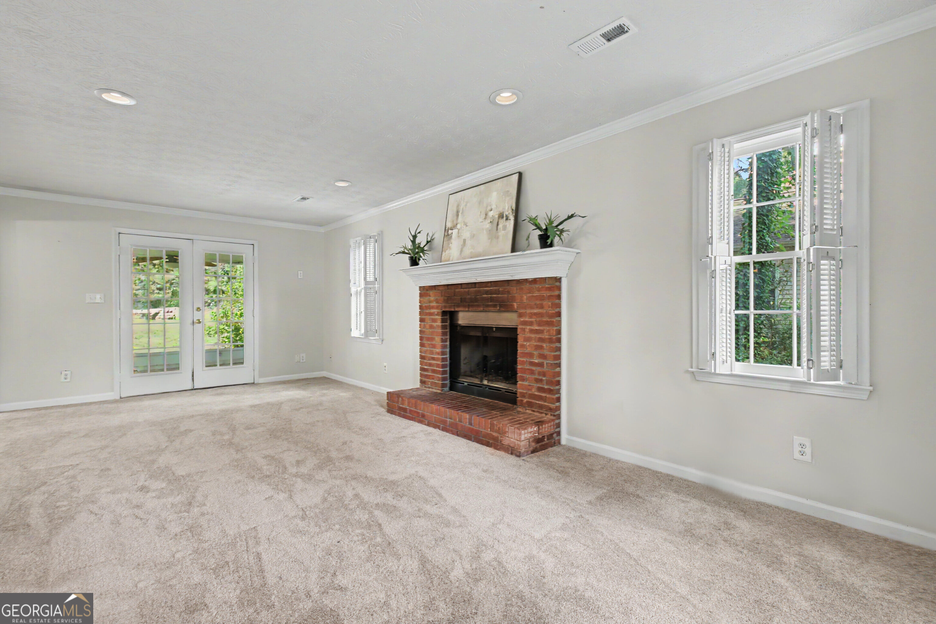 401 Walnut Grove Road Property Photo 8