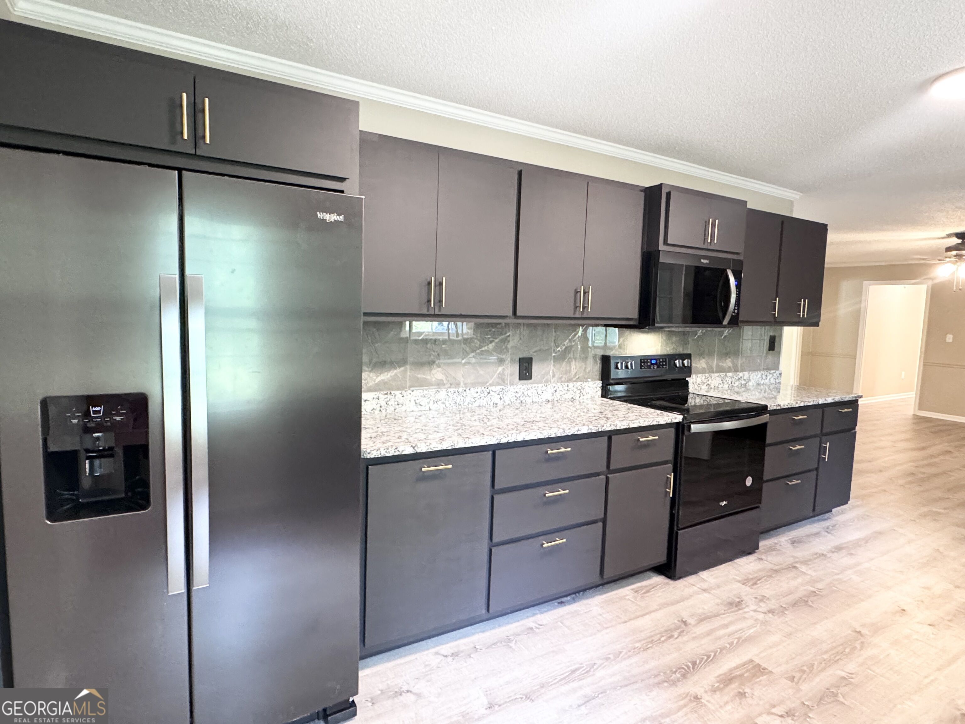 304 Pinewood Drive Property Photo 13
