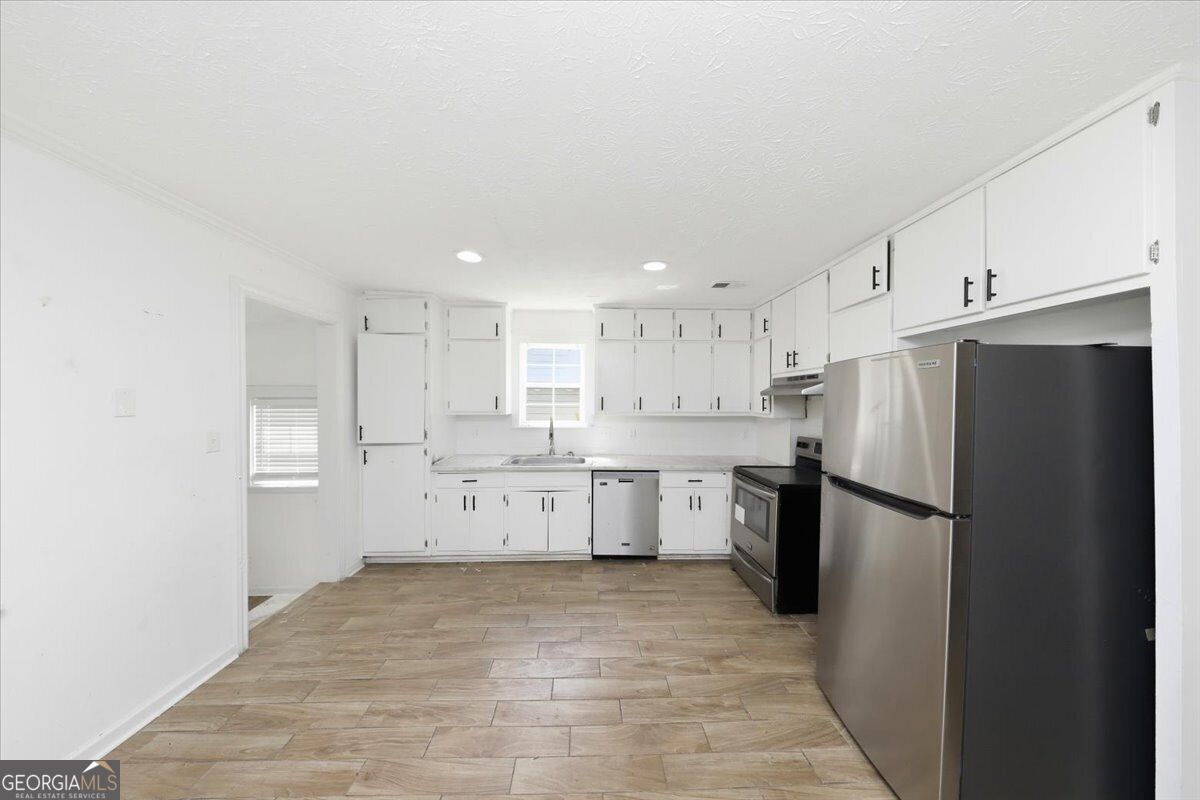 6326 Steepleridge Court Property Photo 9