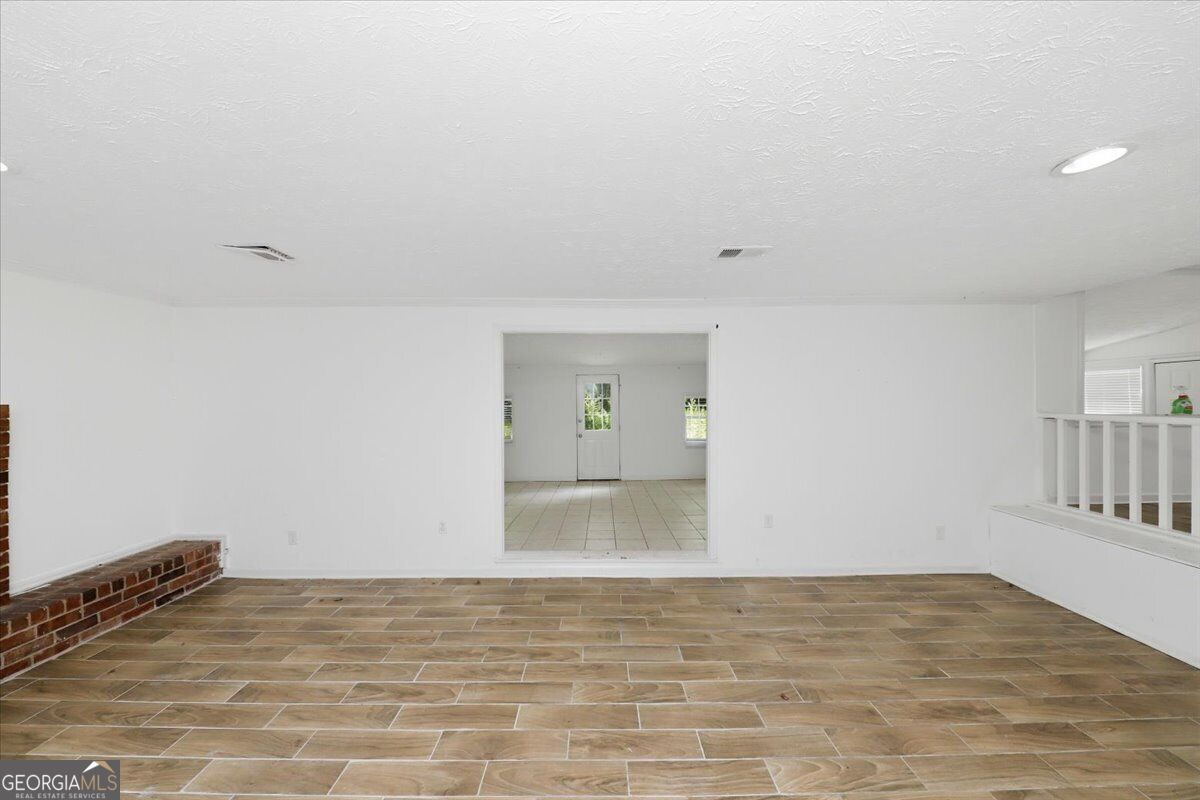 6326 Steepleridge Court Property Photo 12