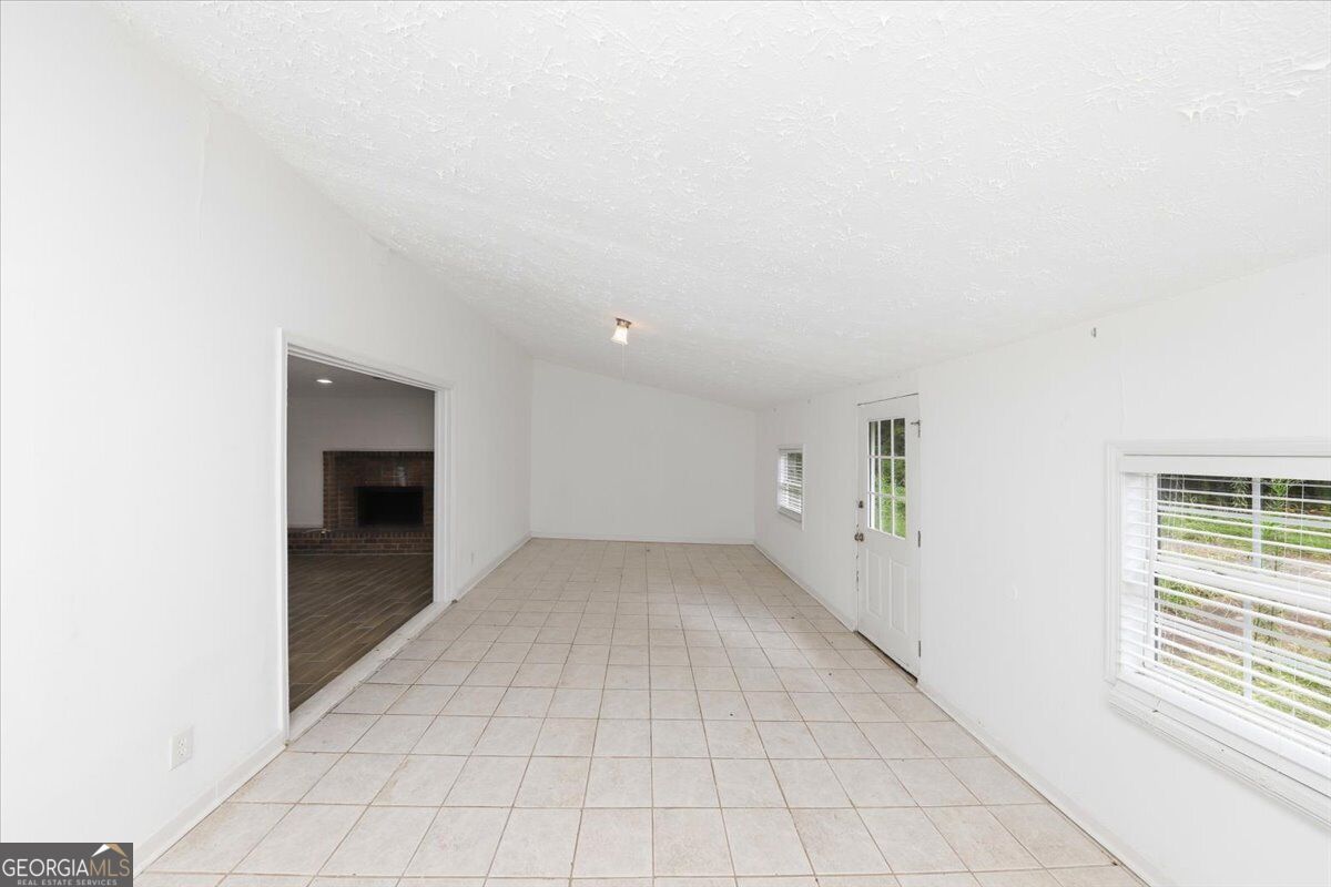 6326 Steepleridge Court Property Photo 14