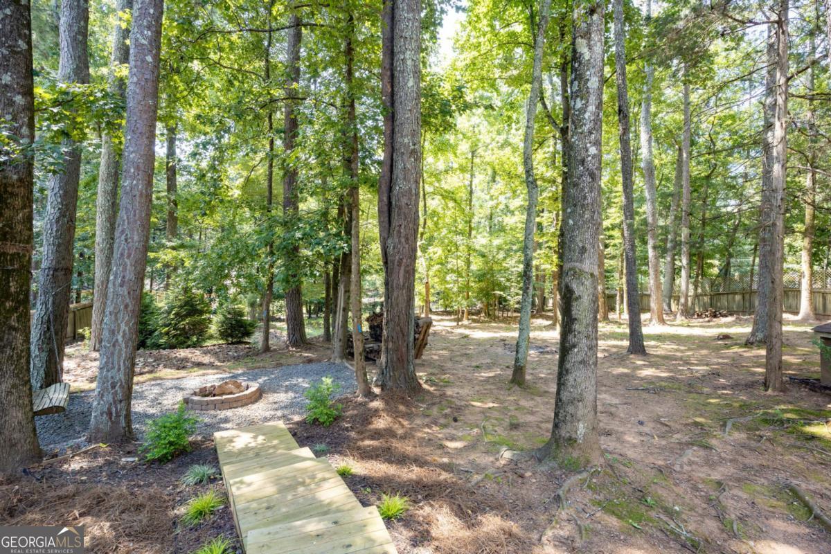 1100 Arya Drive Property Photo 27