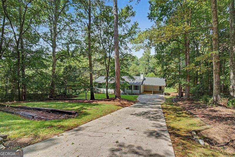 23 Spring Meadows Lane Nw Property Photo 3