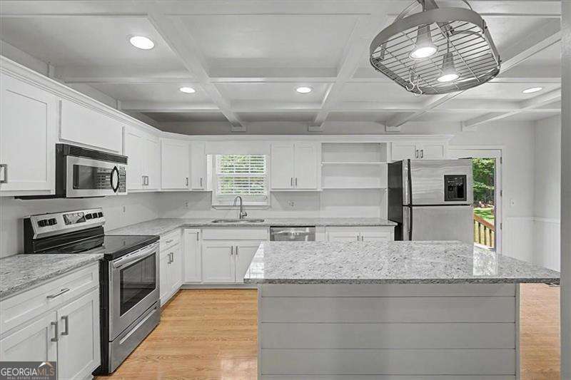 23 Spring Meadows Lane Nw Property Photo 9