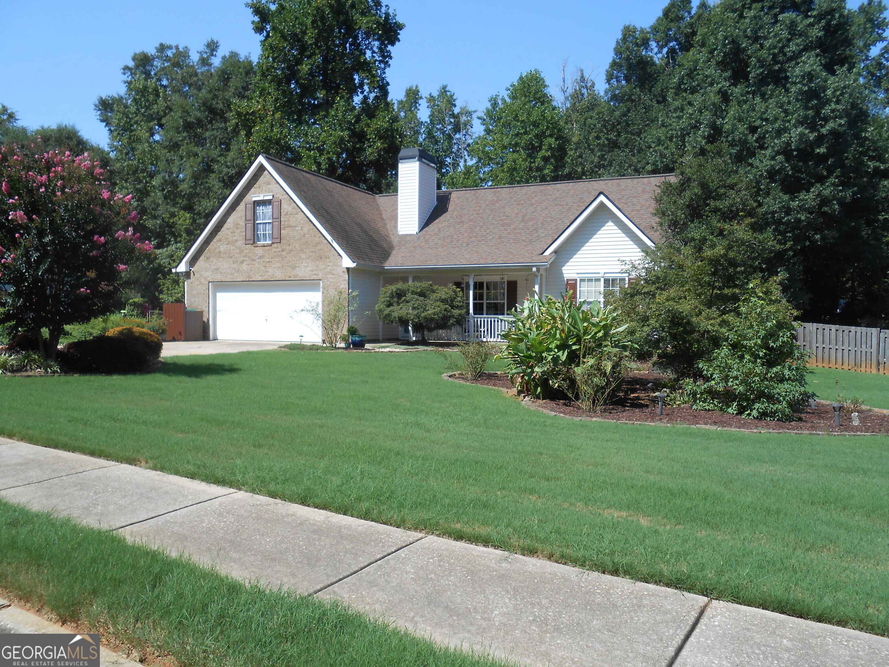 209 Pebble Creek Drive Property Photo 1