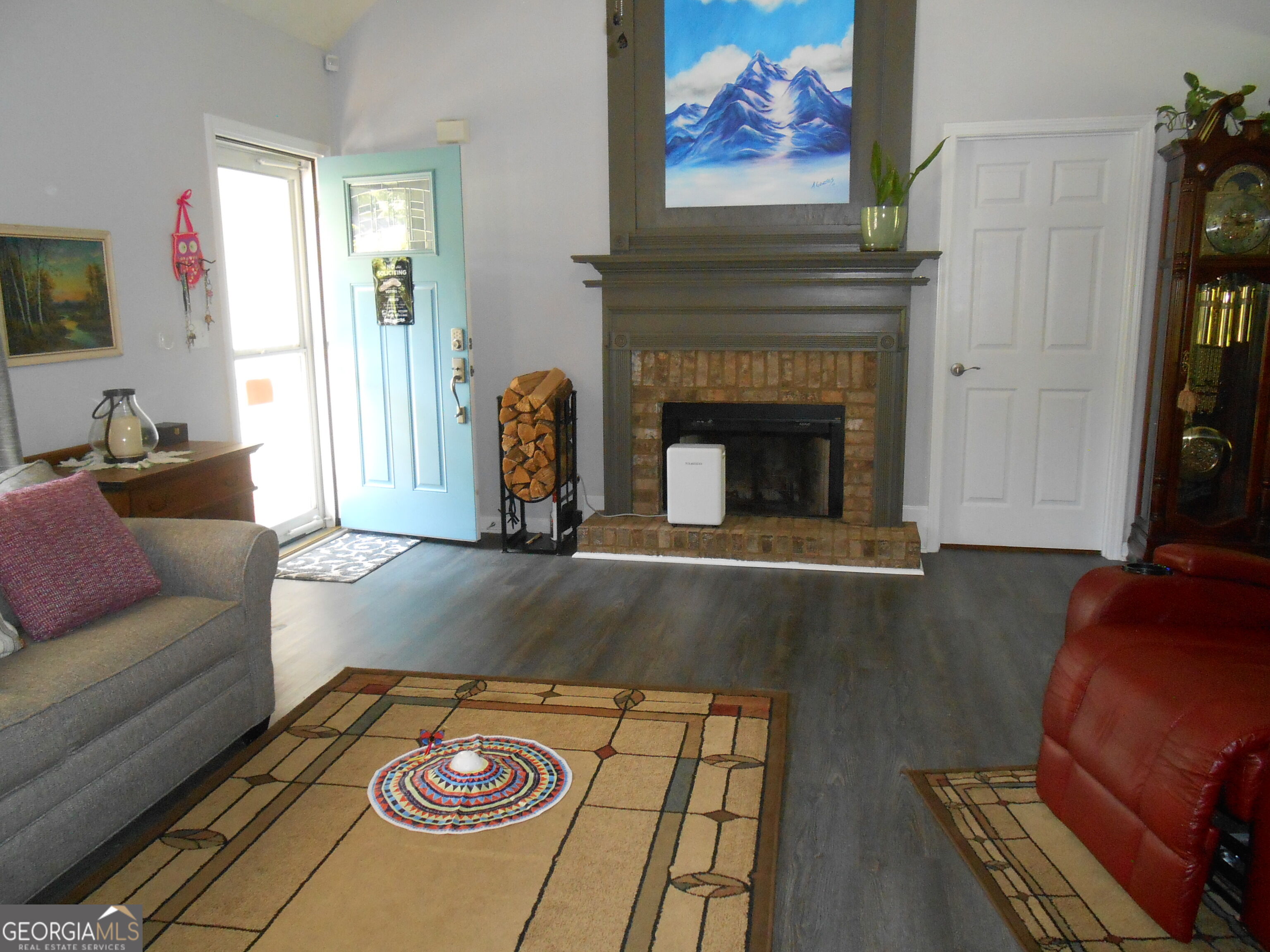 209 Pebble Creek Drive Property Photo 6