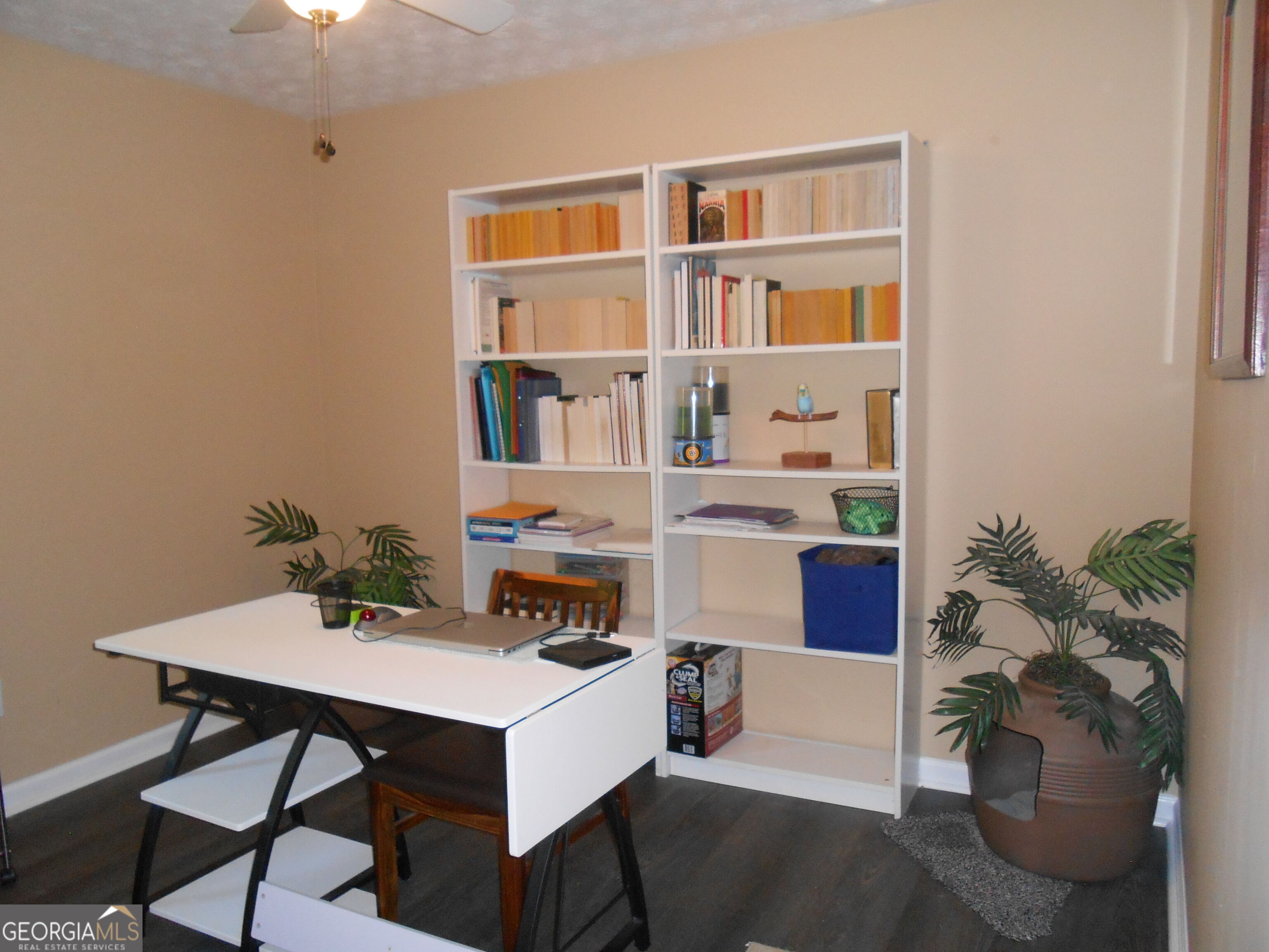 209 Pebble Creek Drive Property Photo 13