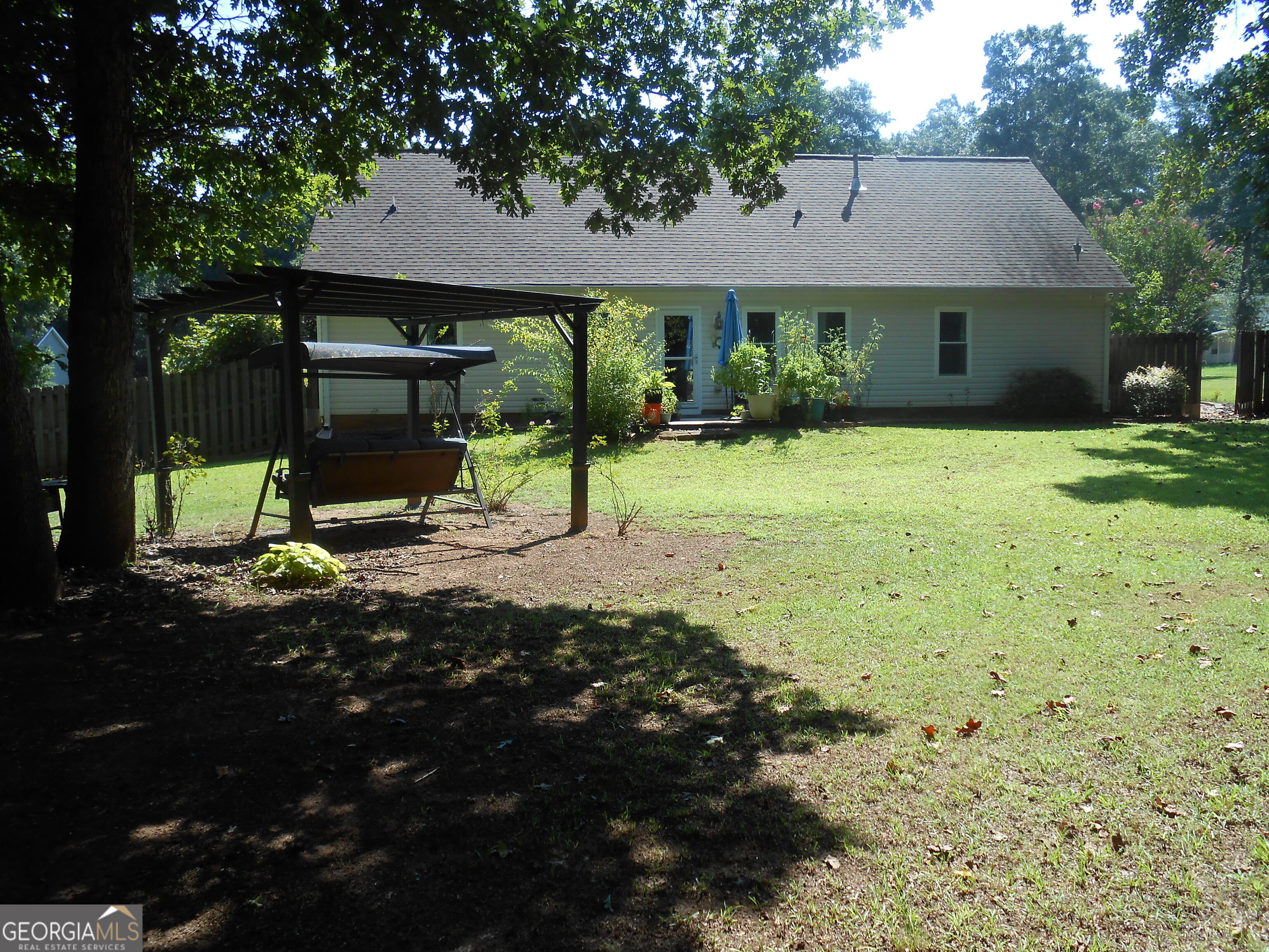 209 Pebble Creek Drive Property Photo 16