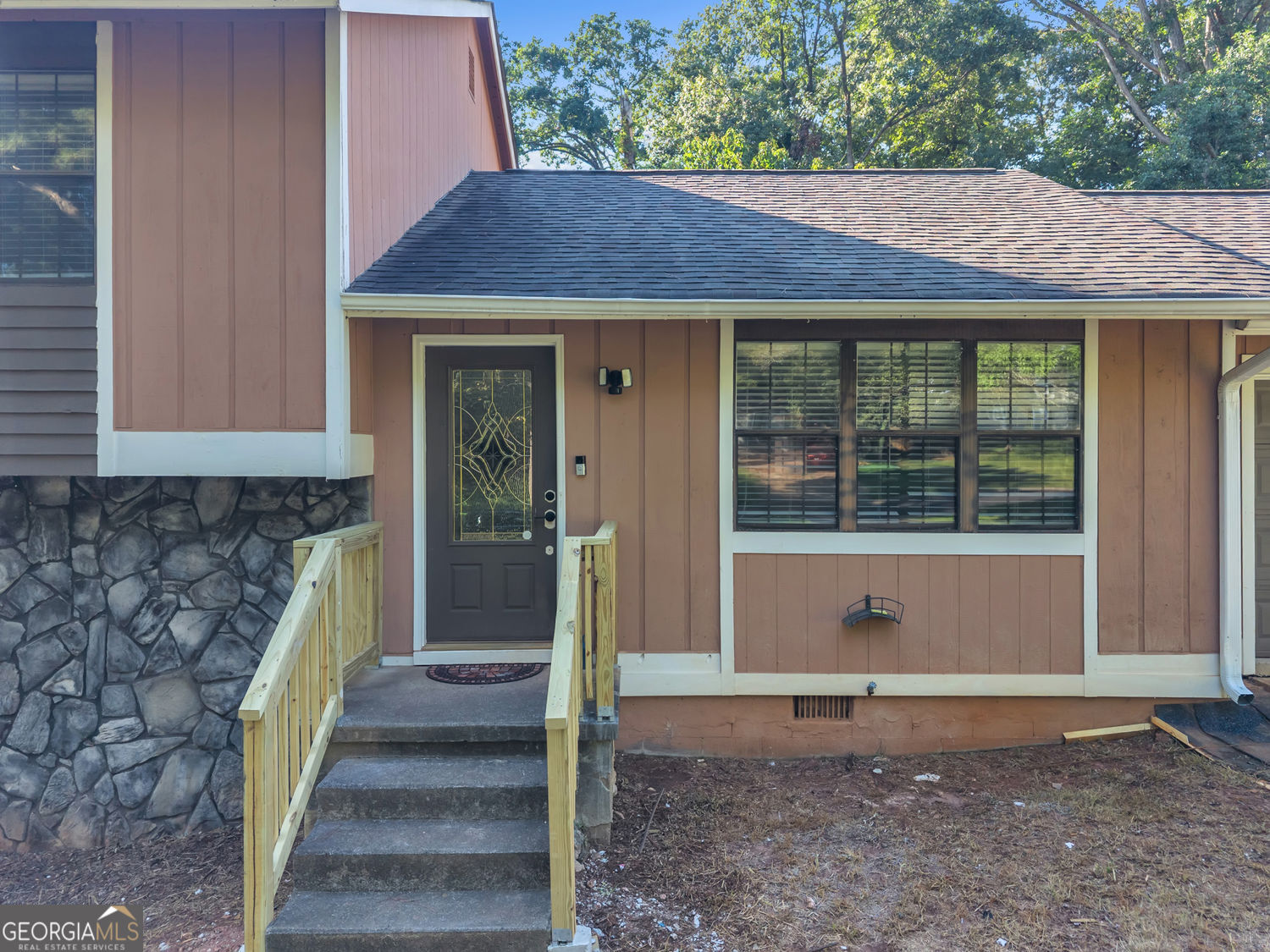 631 Brighton Drive Nw Property Photo 7