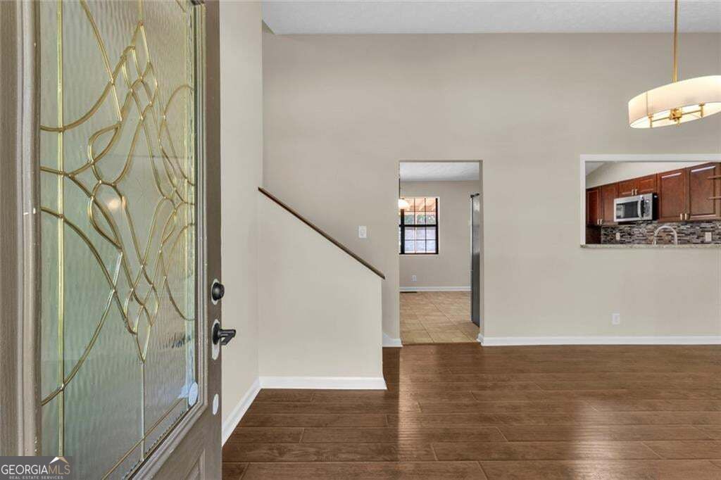631 Brighton Drive Nw Property Photo 9