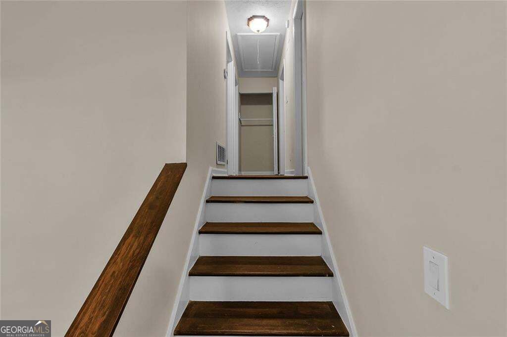 631 Brighton Drive Nw Property Photo 17