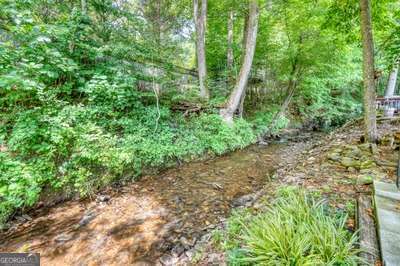 216 Bear Bend Property Photo 3