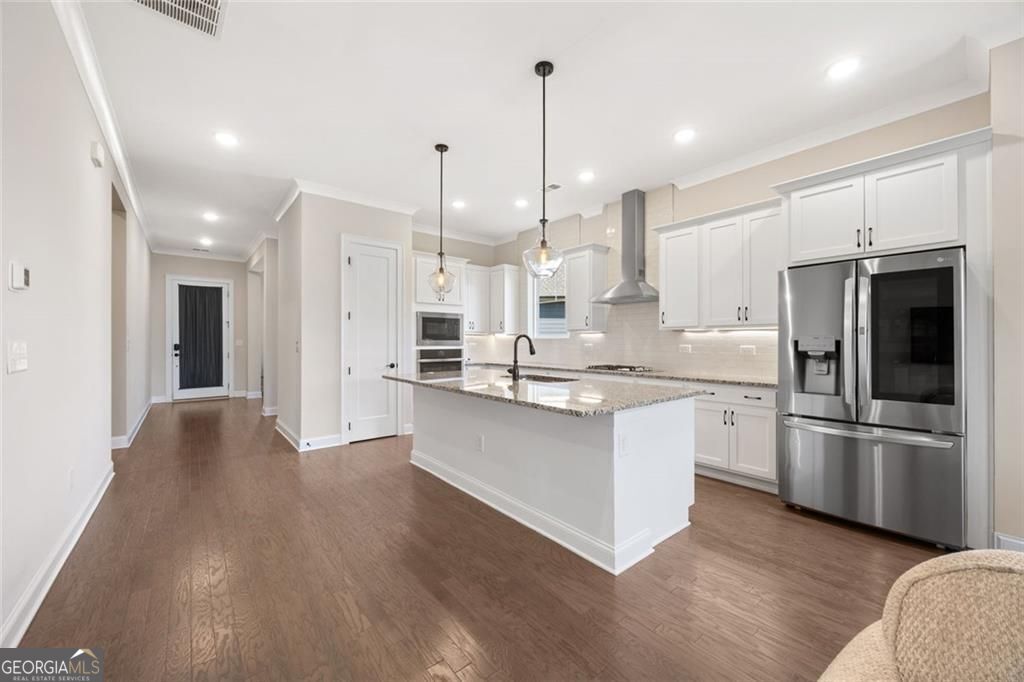 6853 River Rock Drive Property Photo 11