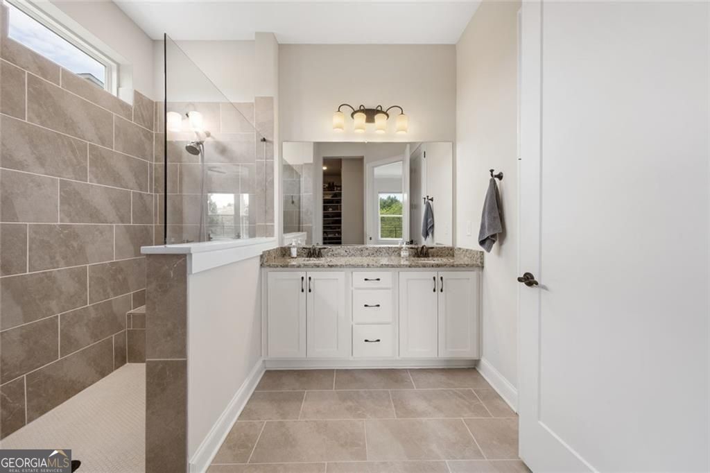 6853 River Rock Drive Property Photo 23