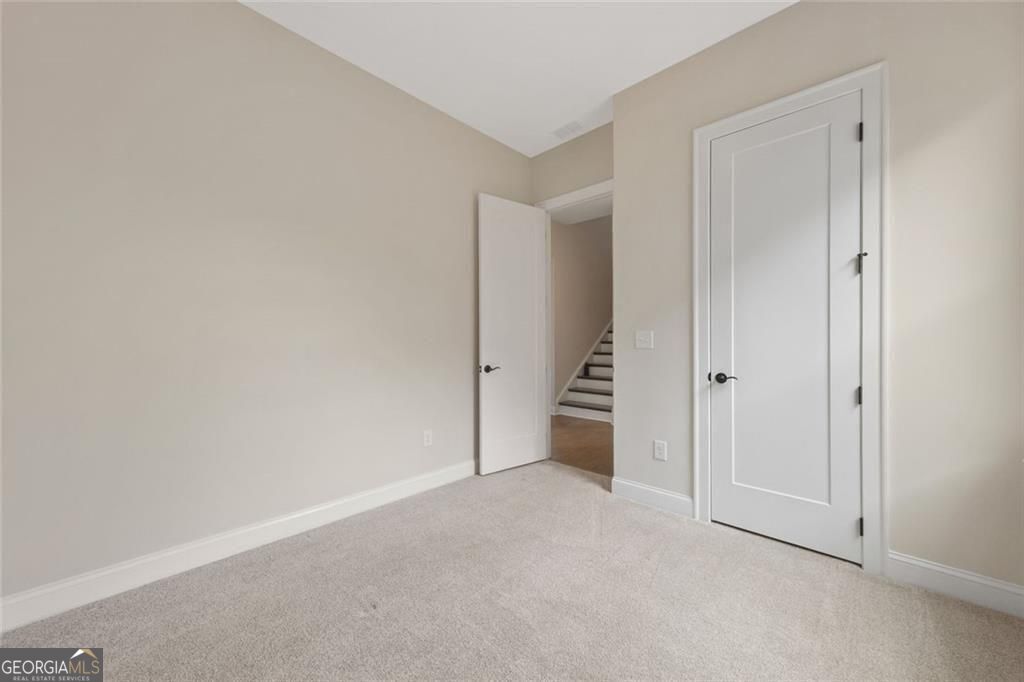 6853 River Rock Drive Property Photo 28