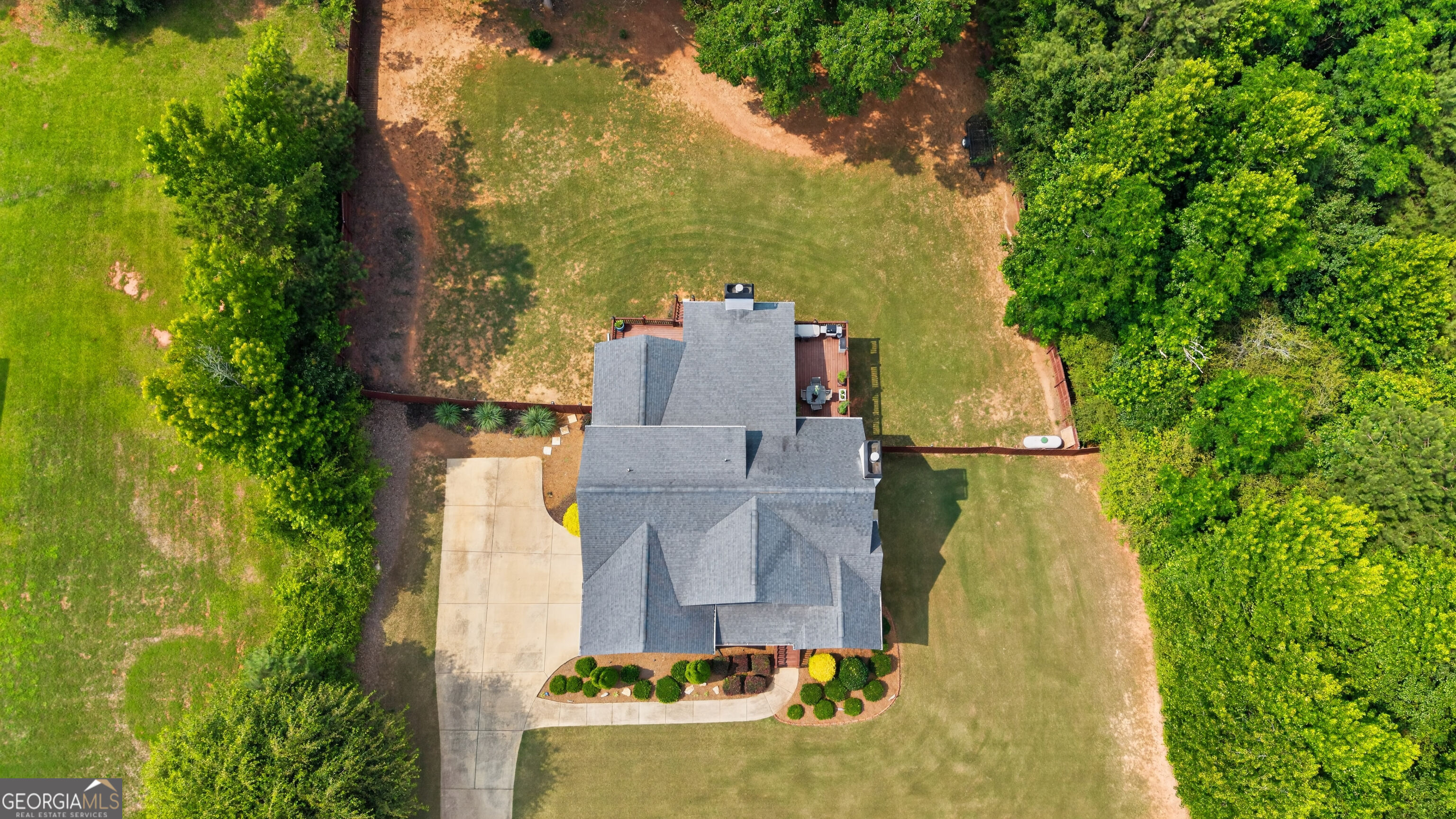 297 Huntington Way Property Photo 8