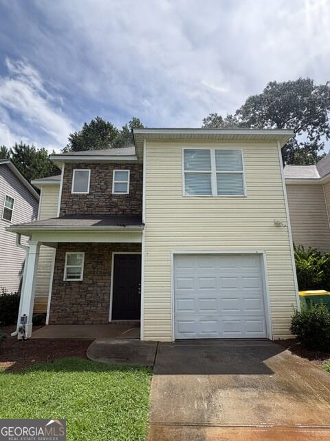 665 Carlton Pointe Drive # 7 Property Photo 1