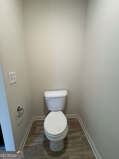 665 Carlton Pointe Drive # 7 Property Photo 17