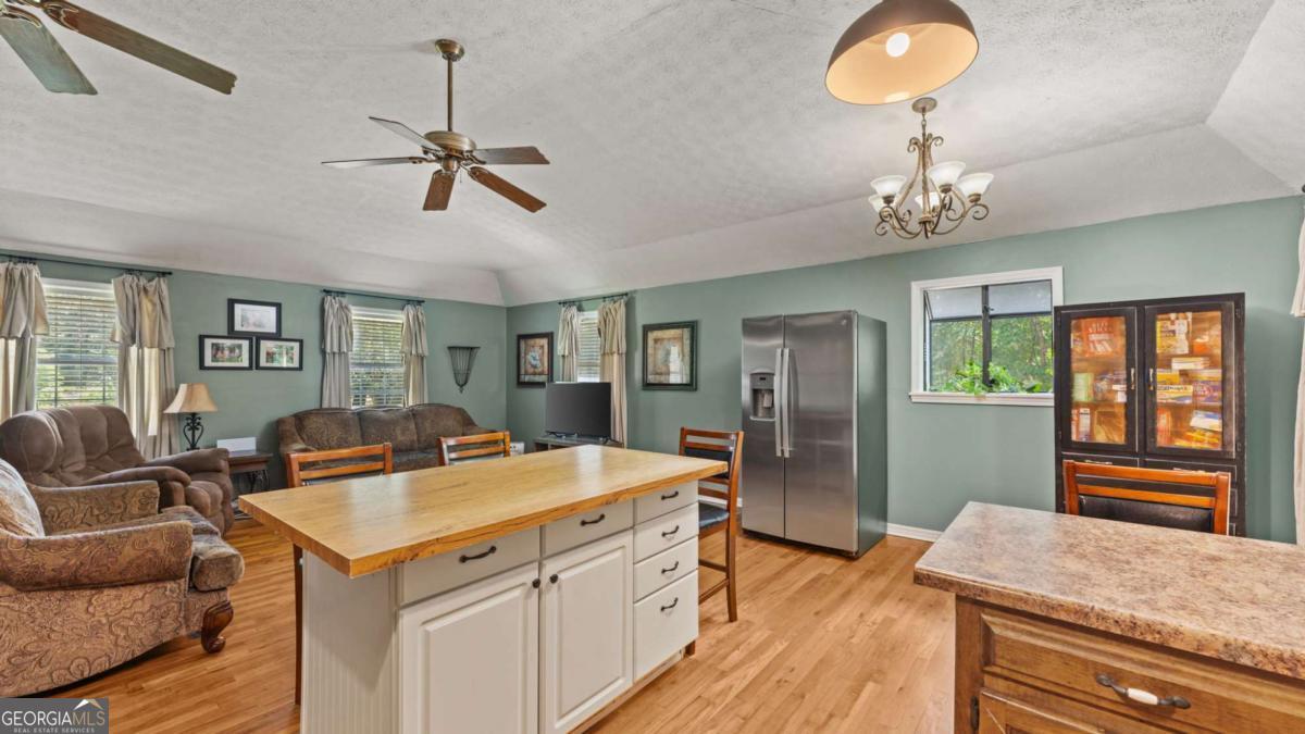 9 Atwood Drive Nw Property Photo 9