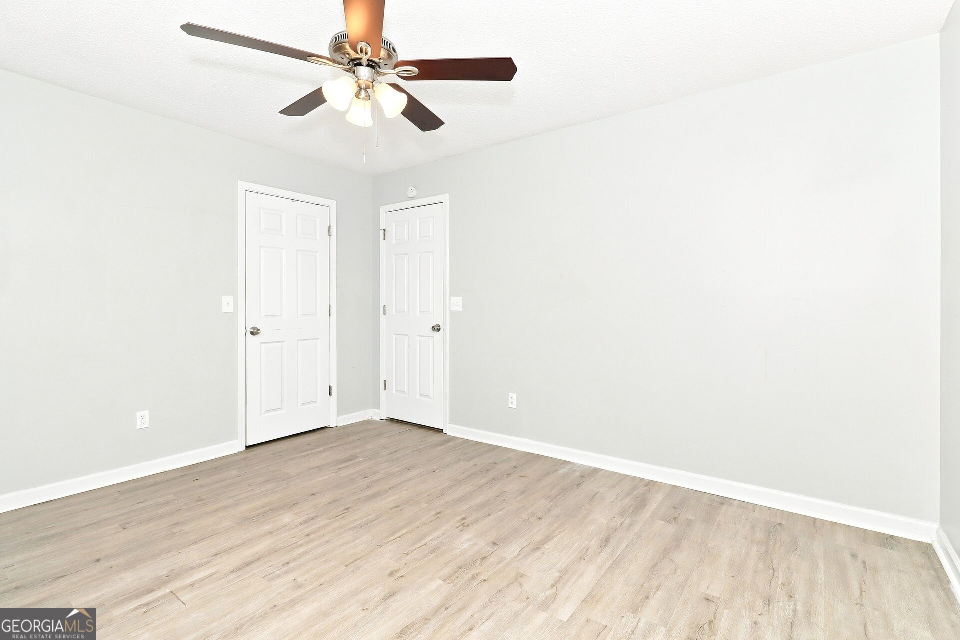 229 Hampton Drive Property Photo 11