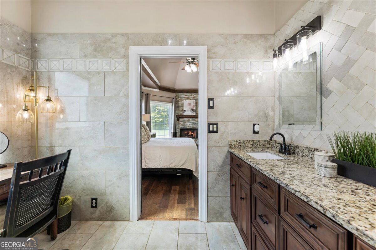 6255 Chestnut Hill Road Property Photo 35