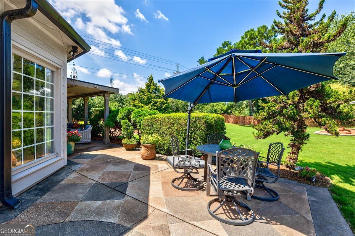 6255 Chestnut Hill Road Property Photo 48