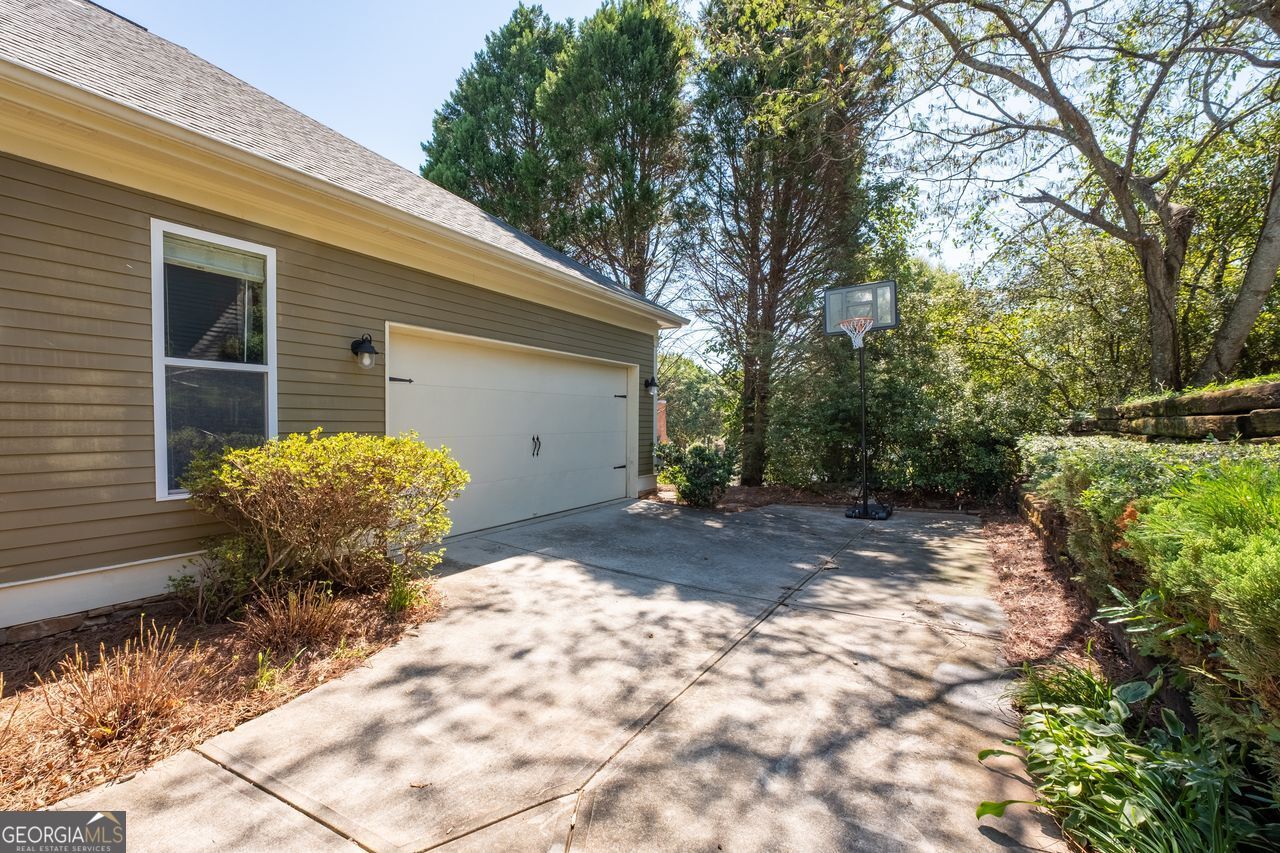 170 Ryan Lane Property Photo 33