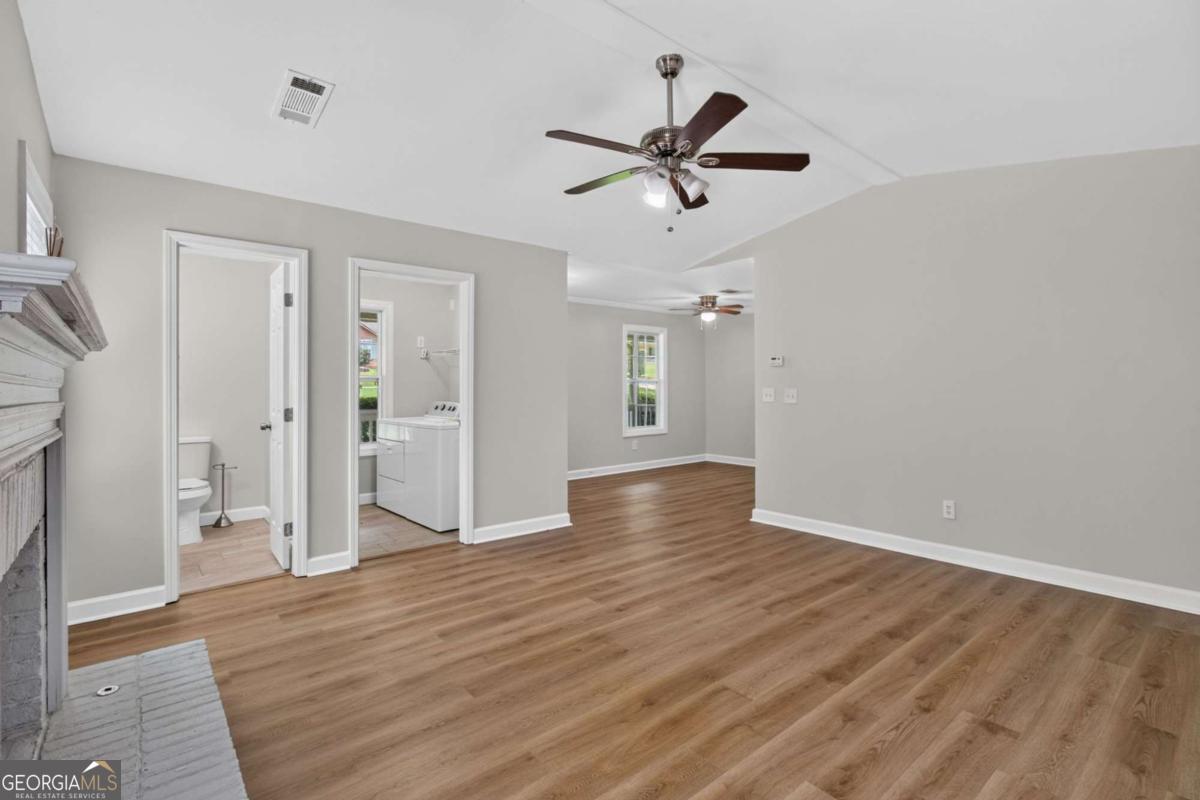 2141 Valley Oaks Drive Se Property Photo 19