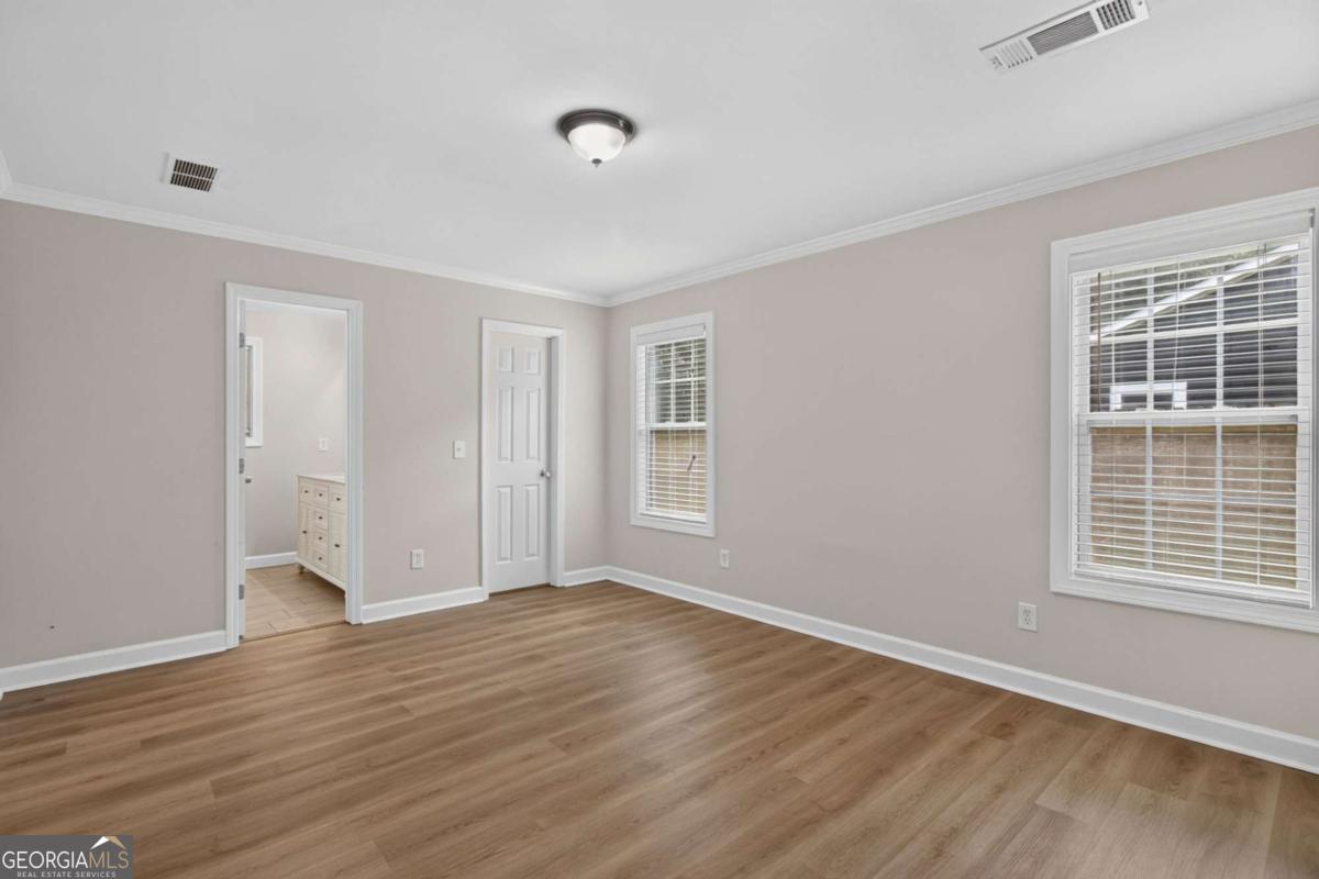 2141 Valley Oaks Drive Se Property Photo 21