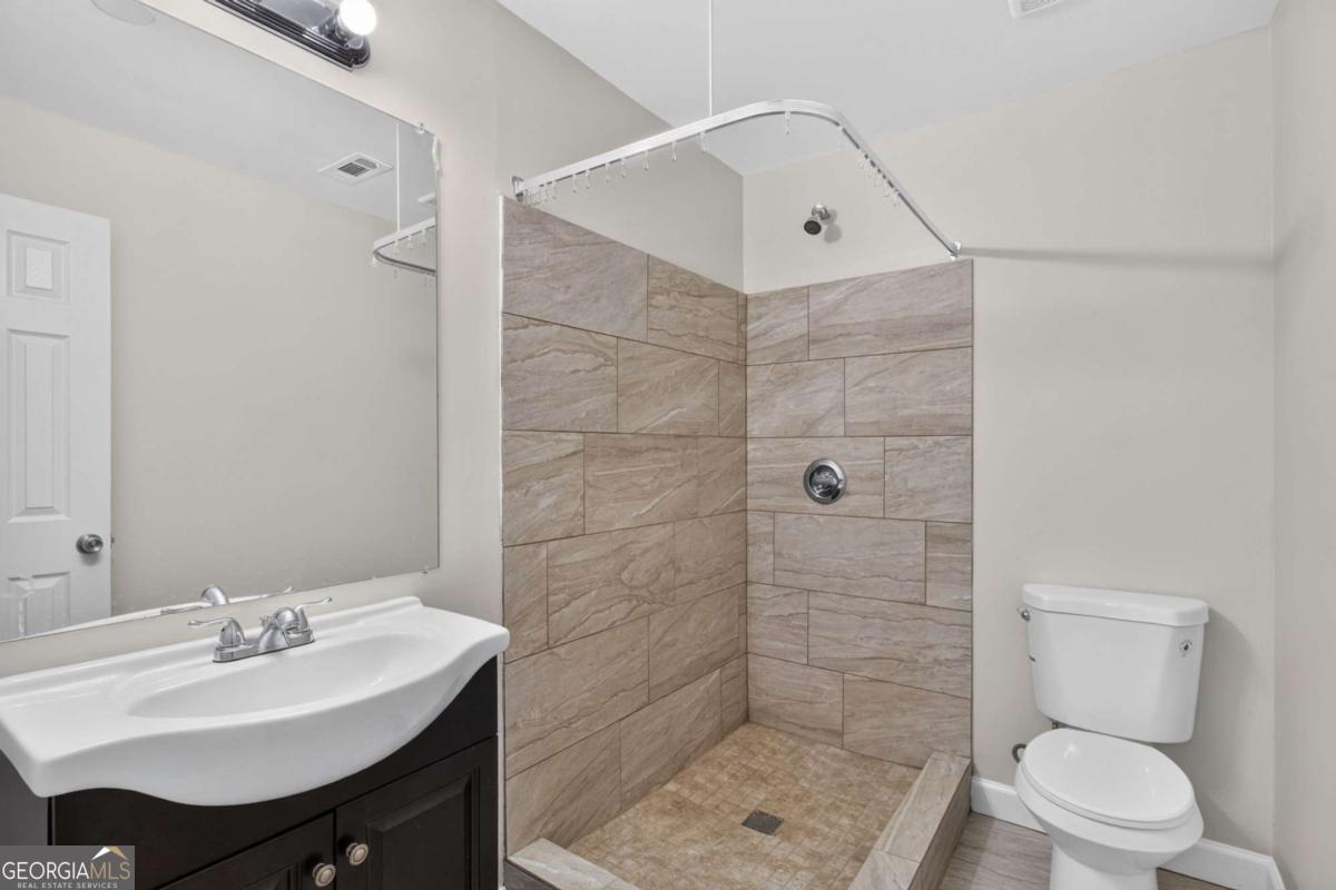2141 Valley Oaks Drive Se Property Photo 31