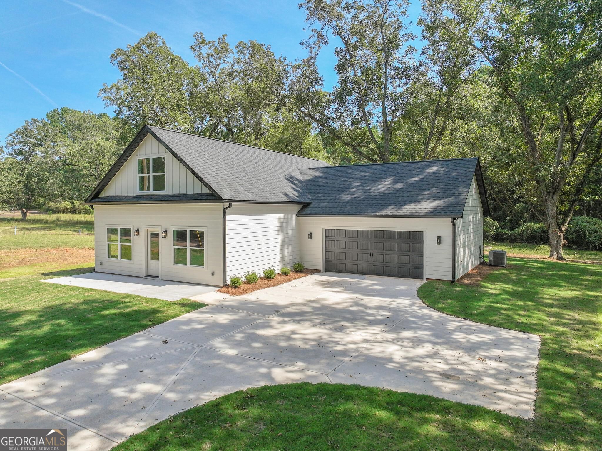 106 Little Street Property Photo 1