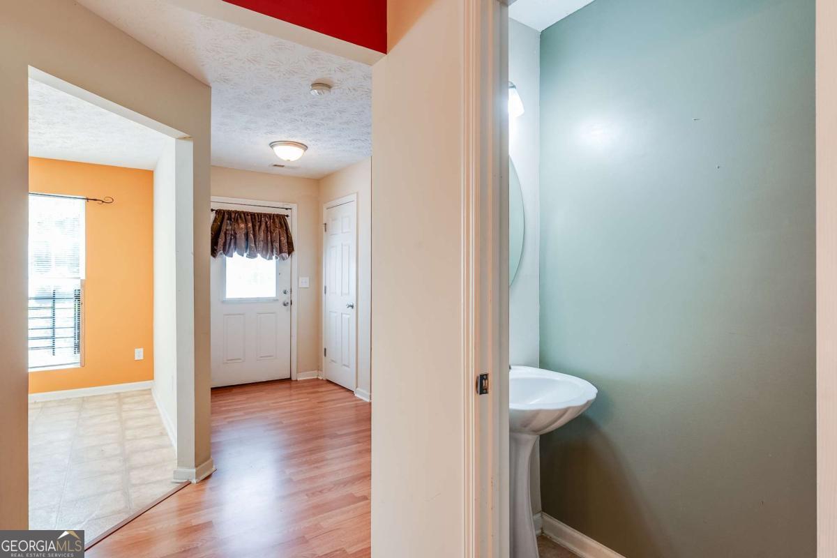3542 Waldrop Trail Property Photo 10